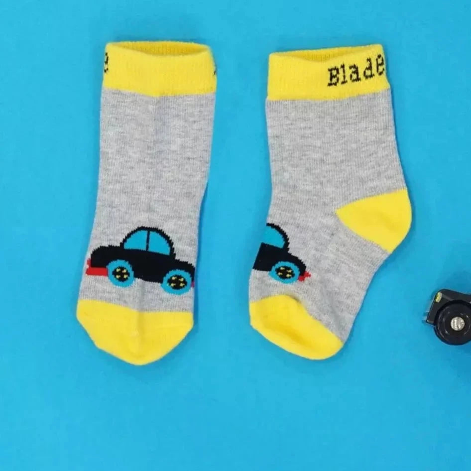 Socks, Vroom Vroom Car